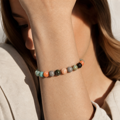 Close wrist detail of Alashan Agate